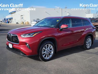 Used 2024 Toyota Highlander Limited