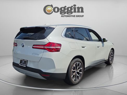 Certified 2025 BMW X3 xDrive30i w/ Convenience Package AWD/4WD image 5