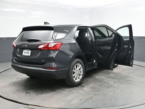 Used 2021 Chevrolet Equinox LT FWD image 41