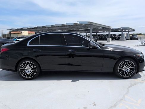 Used 2023 Mercedes-Benz C 300 Sedan image 4