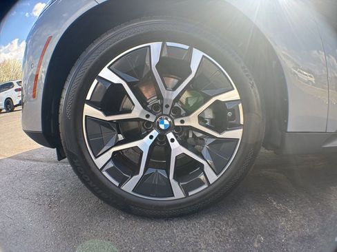 Certified 2025 BMW X3 xDrive30i w/ Premium Package image 9