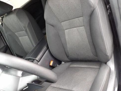 Used 2024 Nissan Rogue SV image 17