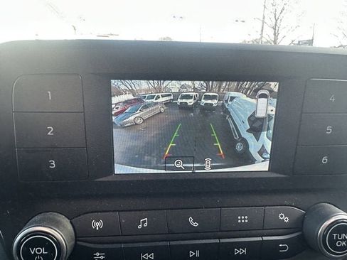 Used 2021 Ford Transit 350 XLT image 22