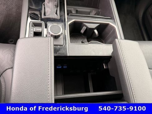 Used 2024 Toyota Tundra Limited image 36