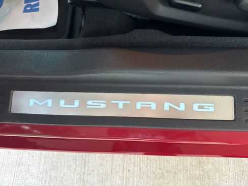Used 2013 Ford Mustang GT Premium w/ Comfort Pkg image 21