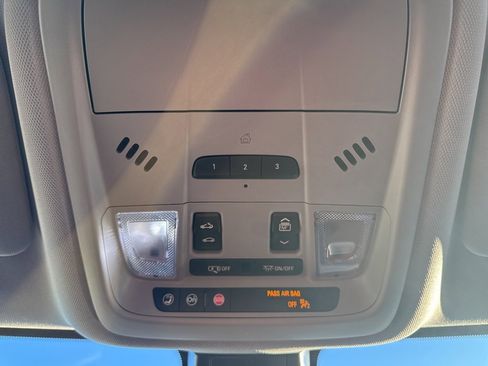 Used 2023 Chevrolet Blazer LT w/ Sound & Technology Package image 23