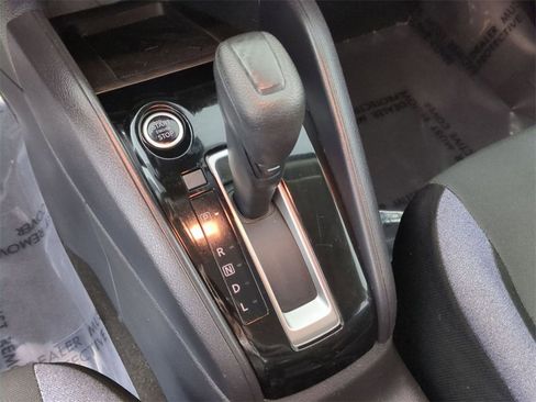 Used 2023 Nissan Versa SV image 15