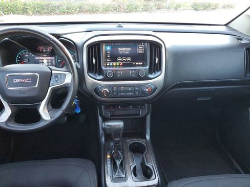 Used 2019 GMC Canyon SLE w/ SLE Convenience Package image 14