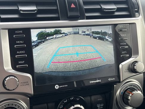 Used 2024 Toyota 4Runner SR5 Premium w/ Moonroof Package AWD/4WD image 25