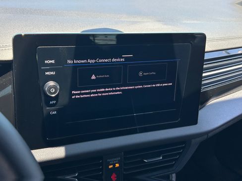 Used 2025 Volkswagen Jetta Sport FWD image 26