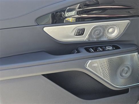 New 2026 Lincoln Nautilus Reserve image 22