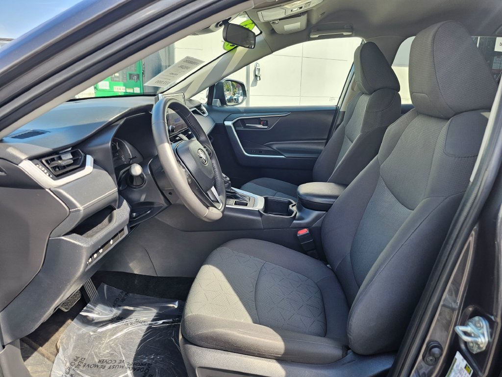 Certified 2023 Toyota RAV4 XLE w/ XLE Grade Weather Package AWD/4WD image 19