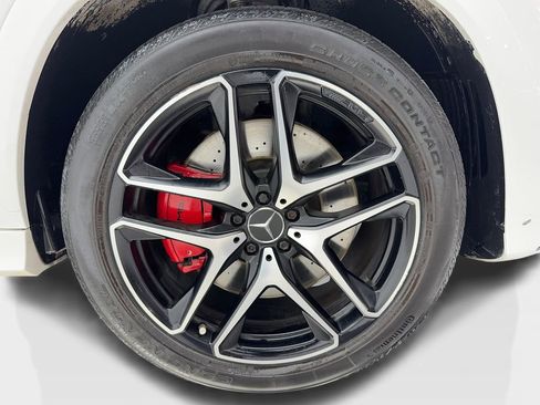 Used 2024 Mercedes-Benz GLE 53 AMG 4MATIC Coupe image 41