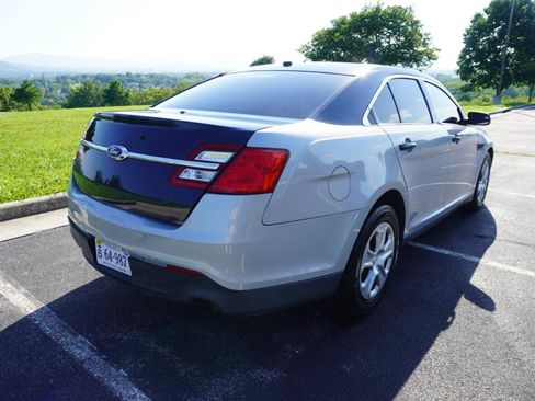 Used 2016 Ford Taurus Police Interceptor AWD image 13