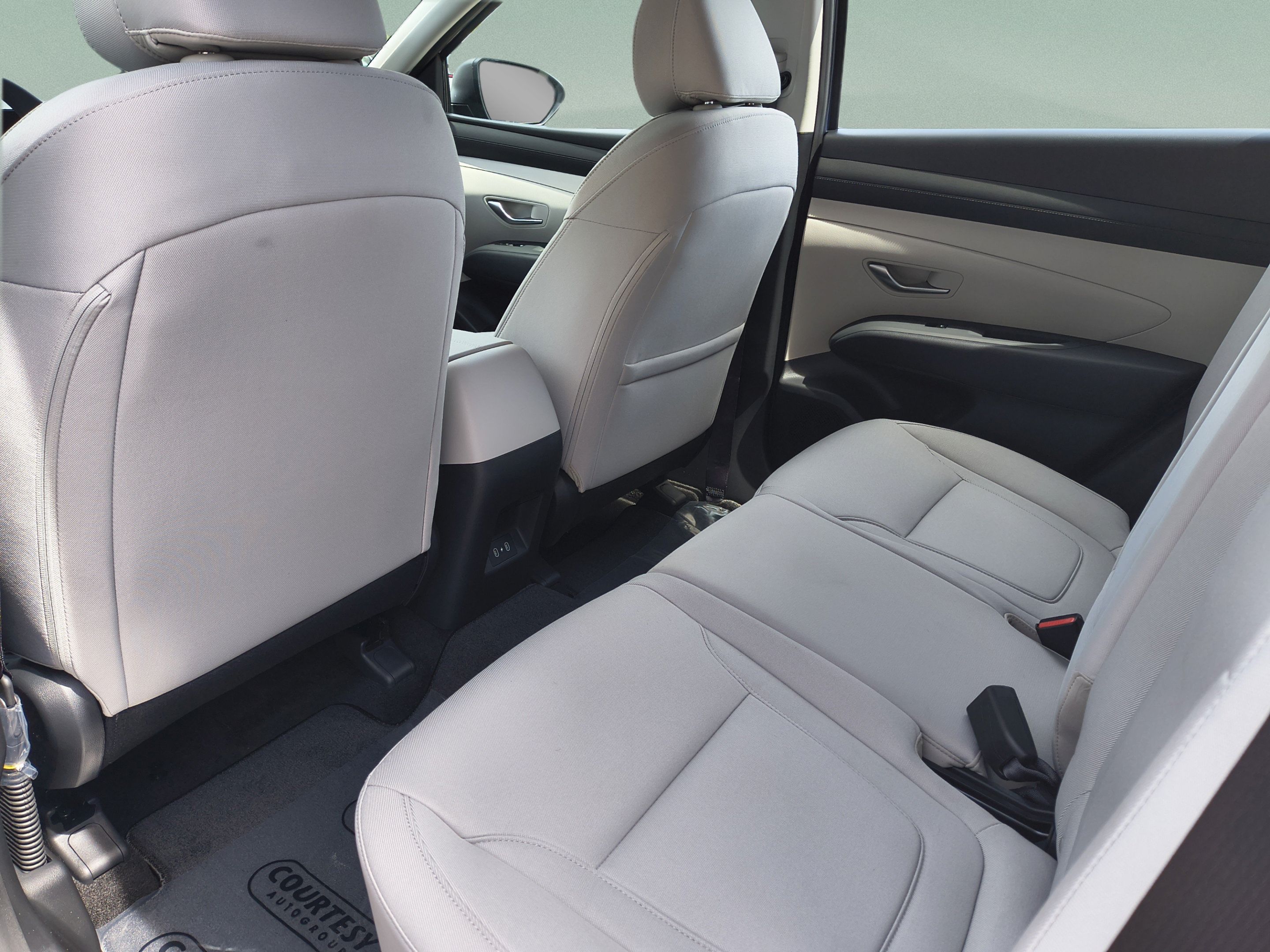 New 2026 Hyundai Tucson SE FWD image 15