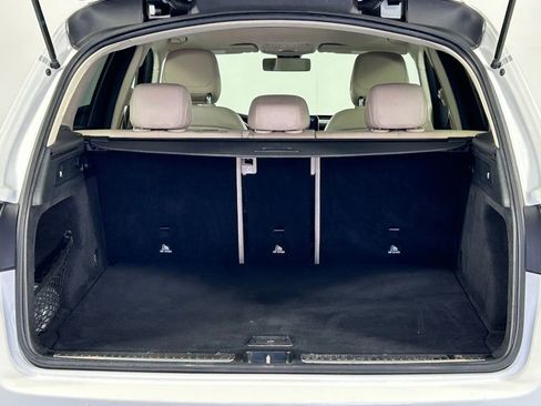 Used 2021 Mercedes-Benz GLC 300 4MATIC image 13