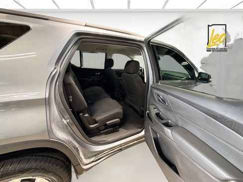 Used 2021 Chevrolet Traverse LT AWD/4WD image 29