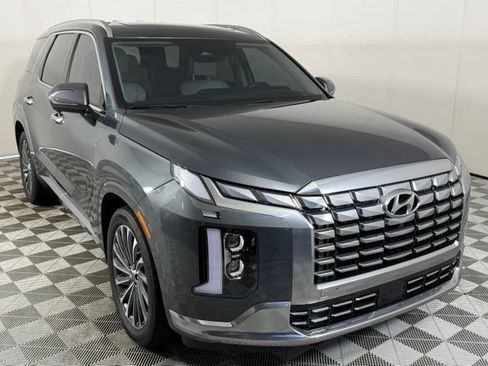 Used 2025 Hyundai Palisade Calligraphy AWD/4WD image 10