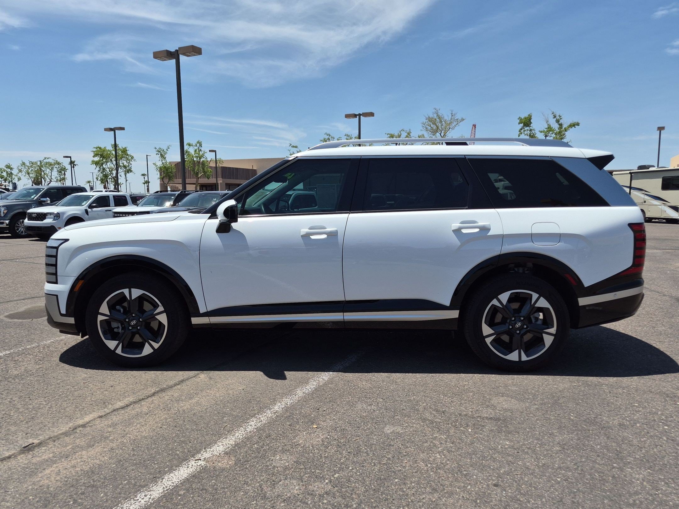 Used 2026 Hyundai Palisade Limited AWD/4WD image 9