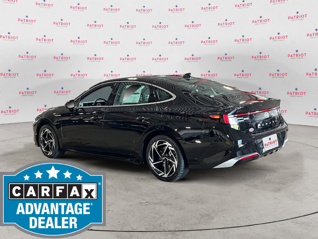 Certified 2025 Hyundai Sonata SEL FWD image 8
