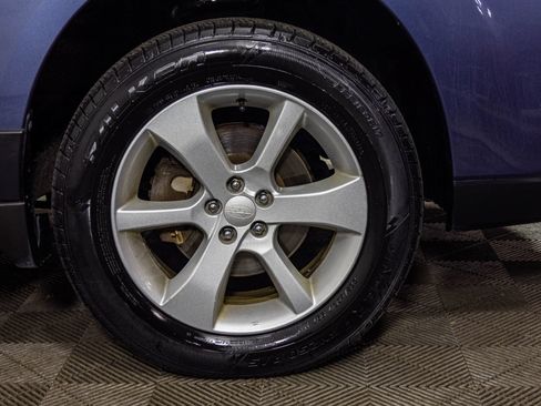 Used 2013 Subaru Outback 2.5i Premium AWD/4WD image 47
