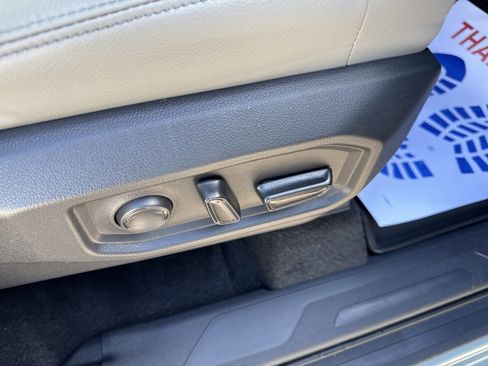 Used 2025 Toyota Tundra Limited image 18