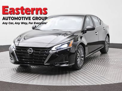Used 2024 Nissan Altima 2.5 SV
