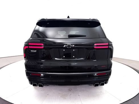 Used 2024 Chevrolet Traverse RS AWD/4WD image 18