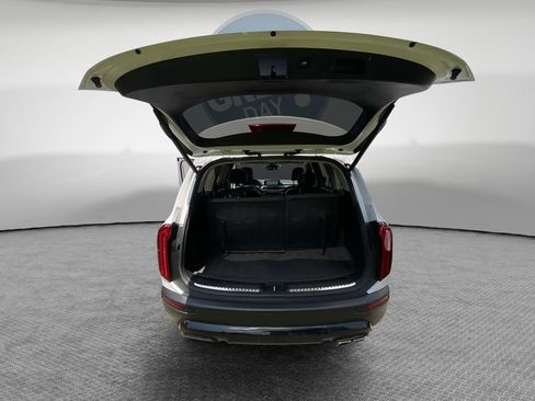 Certified 2022 Kia Telluride SX w/ SX Prestige Package AWD/4WD image 25