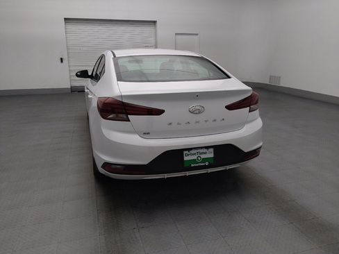 Used 2020 Hyundai Elantra SE w/ Cargo Package (C1) FWD image 6