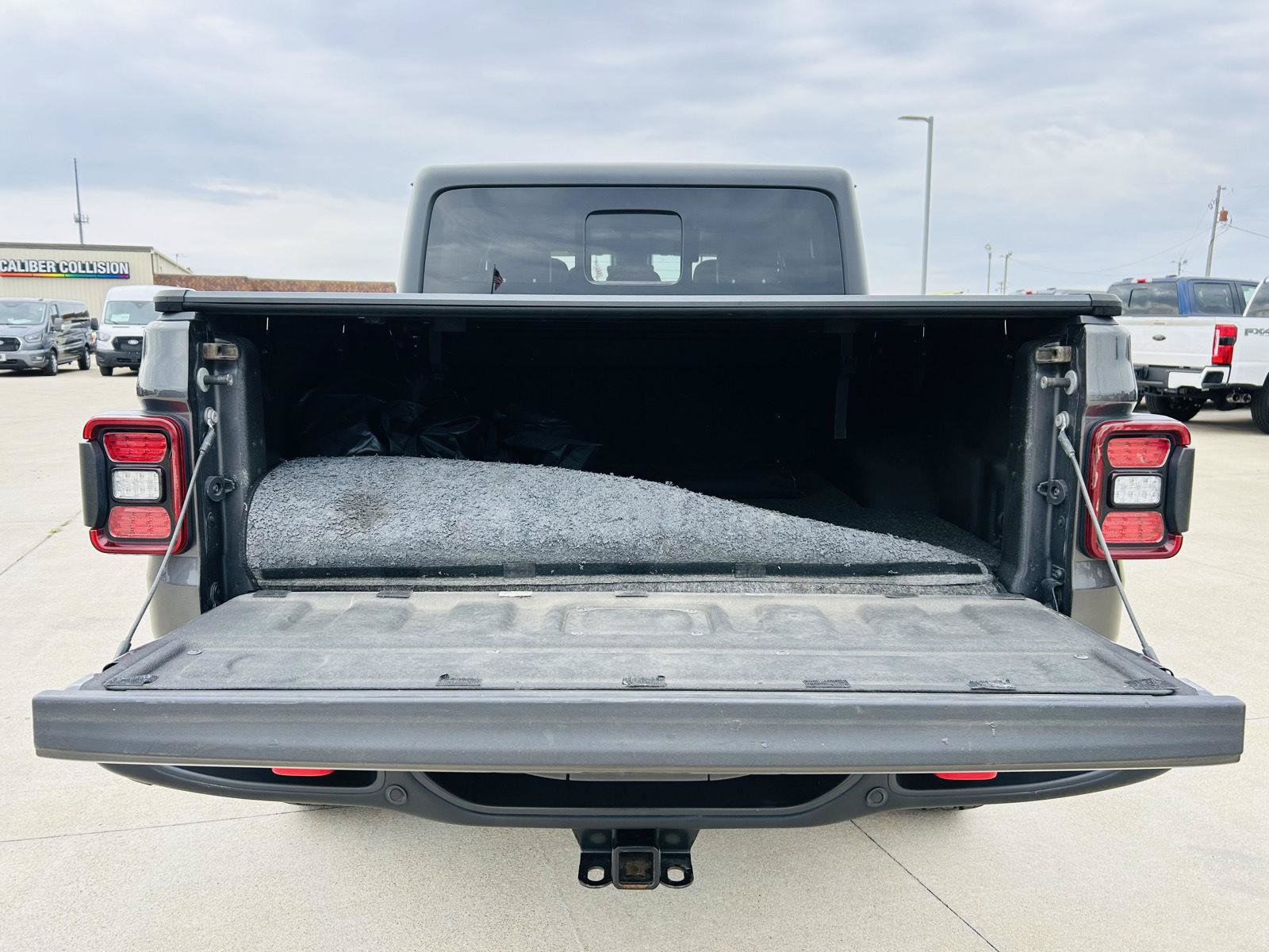 Used 2020 Jeep Gladiator Rubicon AWD/4WD image 27