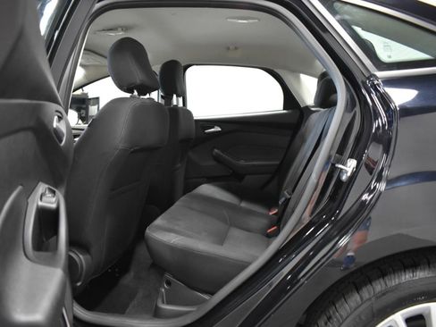 Used 2017 Ford Focus SE image 15