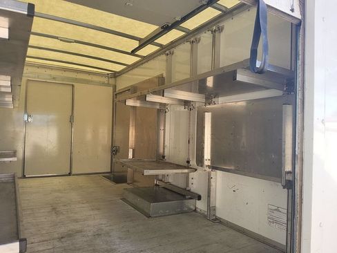 Used 2022 Ford E-350 and Econoline 350 Super Duty w/ Power Windows & Locks Group RWD image 6