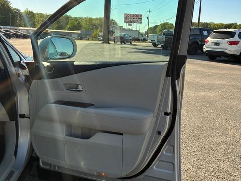 Used 2011 Lexus RX 350 AWD w/ Premium Pkg image 34