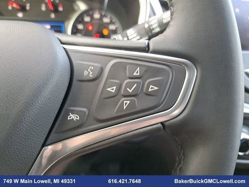 Used 2023 Chevrolet Equinox LT image 18
