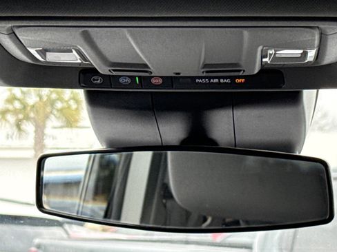 Certified 2023 Chevrolet Silverado 1500 RST w/ Z71 Off-Road Package image 22