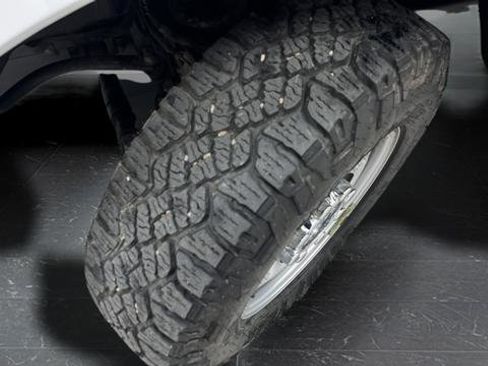 Used 2024 Ford F250 XL w/ XL Chrome Package image 34