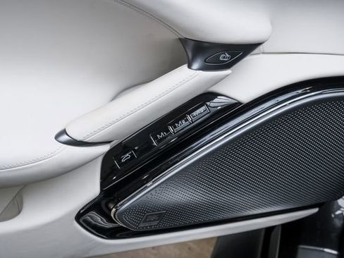 Used 2025 Ferrari Roma Spider image 78