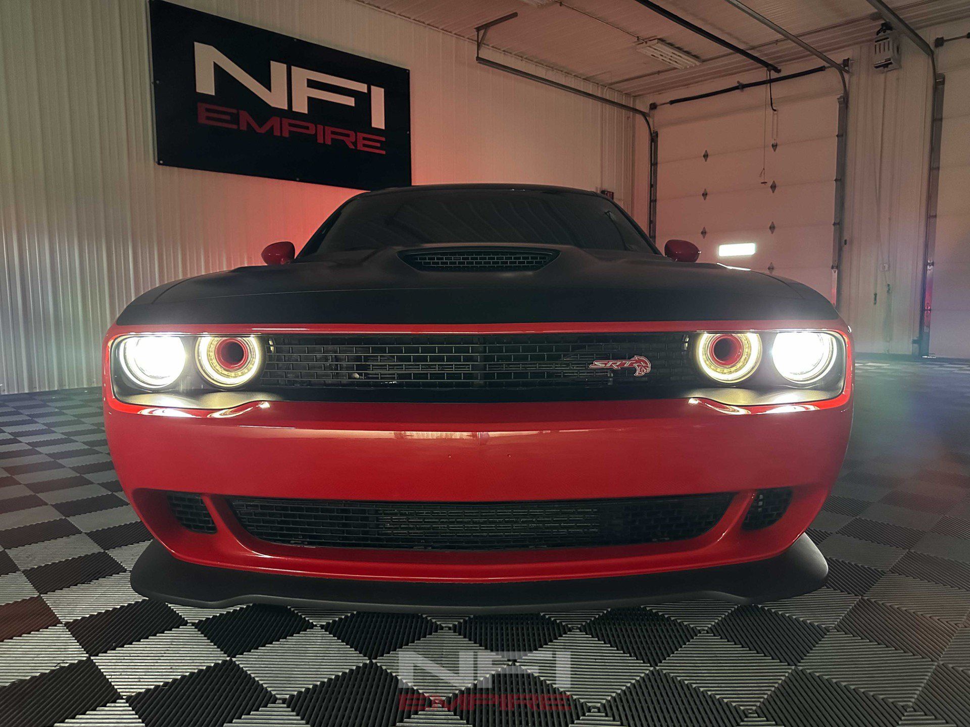 Used 2016 Dodge Challenger SRT Hellcat RWD image 46