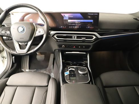 Used 2024 BMW i4 eDrive40 w/ Premium Package RWD image 18
