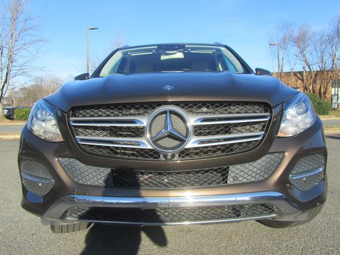 Used 2017 Mercedes-Benz GLE 350 image 4