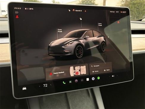 Used 2023 Tesla Model Y Performance image 19