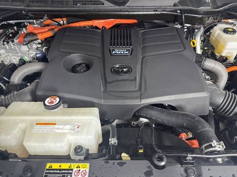 Used 2023 Toyota Tundra Limited w/ TRD Off-Road Package image 9