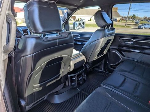 Used 2024 RAM 1500 Laramie image 25