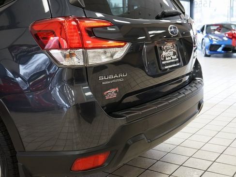 Used 2019 Subaru Forester Premium image 14