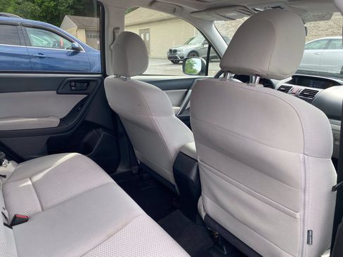 Used 2014 Subaru Forester 2.5i Premium w/ All-Weather Package AWD/4WD image 20