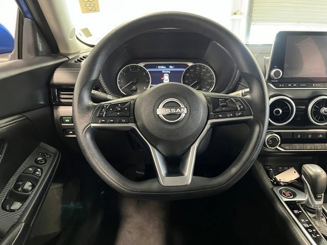 Used 2024 Nissan Sentra SV FWD image 22