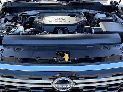 New 2026 Nissan Armada SL w/ Captain's Chari Seat Package AWD/4WD image 12