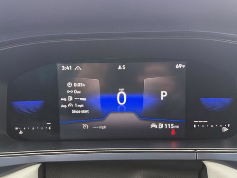 Used 2022 Volkswagen Taos SE image 15