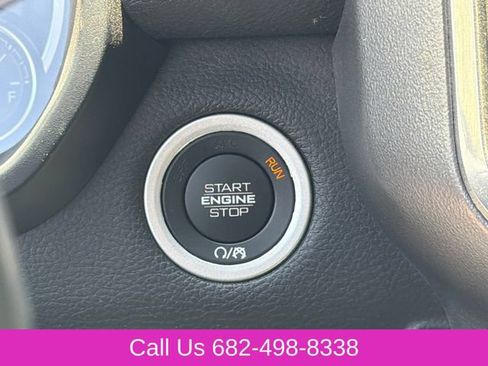 Used 2023 RAM 1500 Laramie AWD/4WD image 27